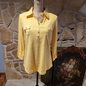 New Karen Scott Soft yellow button shirt
